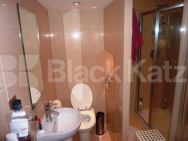 			NEW INSTRUCTION, 3 Bedroom, 1 bath, 1 reception Flat			 MONTAGUE SQUARE, MARYLEBONE MAYFAIR